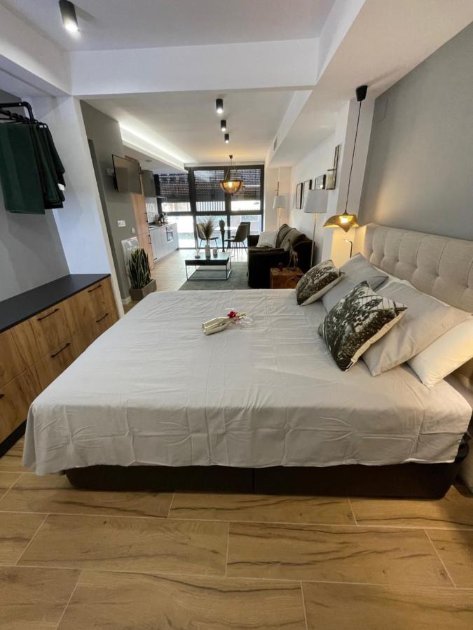 Agata 10-2E Apartment Аликанте Екстериор снимка